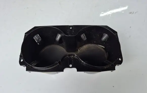 Volkswagen Touareg II Cup holder front 7P6858602