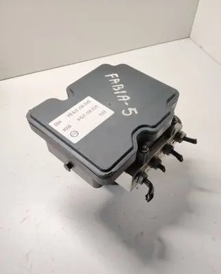 Skoda Fabia Mk3 (NJ) ABS Pump 6R0907379BA 6C0907379K