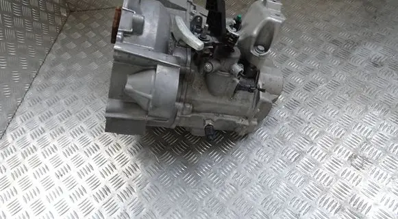 Volkswagen Taigo Manual 6 speed gearbox USN