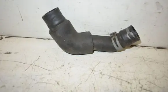 Mercedes-Benz B W245 Vacuum line/pipe/hose 6400101282