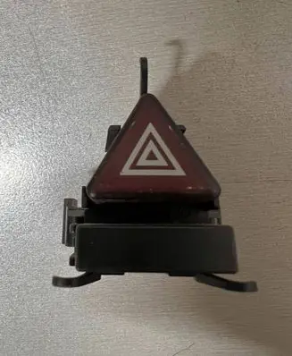 Mercedes-Benz A W169 Hazard light switch 1698207410 33450201 Q003D01