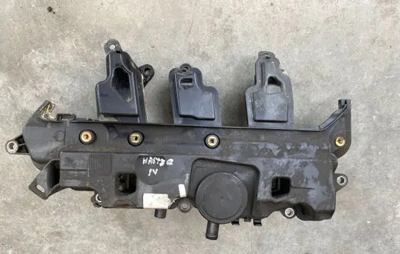 Renault Master III Intake manifold 118305765R