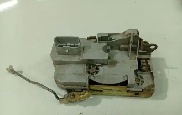 Citroen C5 Front door lock 