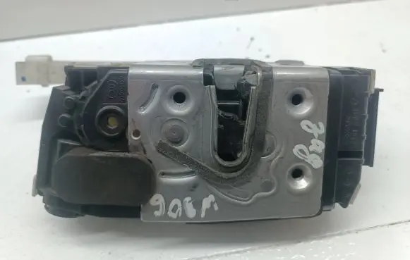Mercedes-Benz Sprinter W906 Tailgate/trunk/boot lock/catch/latch A9067400935 ZGS008 9067400935