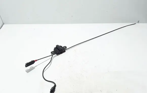 Volvo V40 Engine bonnet (hood) release handle 31371016