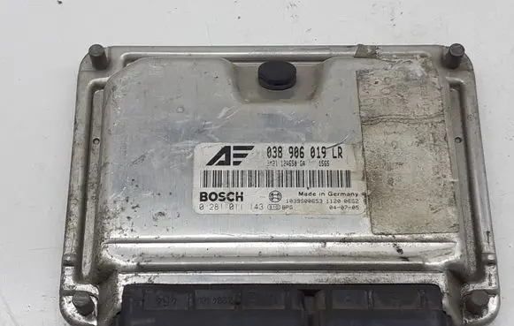 Seat Alhambra (Mk1) Engine control unit/module 038906019LR 0281011143 8M2112A650GA
