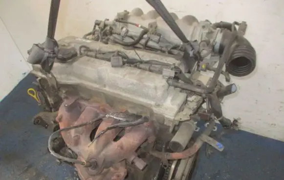 Mazda 323 Engine