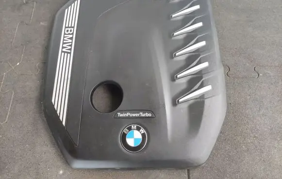 BMW X6 F16 Engine cover (trim) 8595440