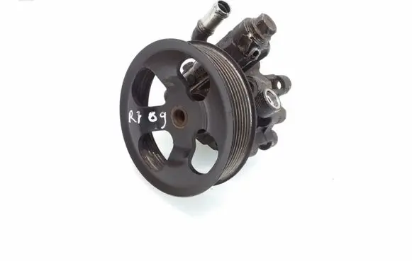 Toyota Avensis Verso Power steering pump