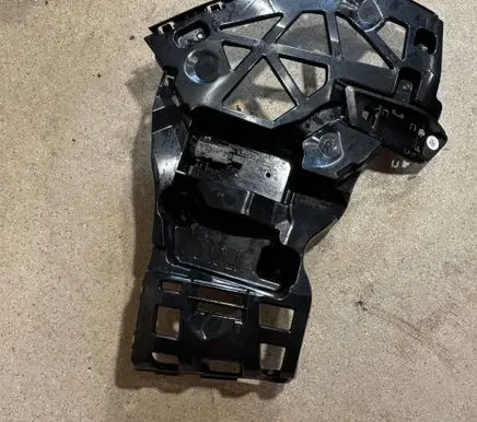 BMW X2 U10 Rear bumper mounting bracket 5A329D1