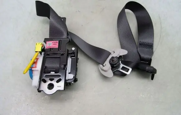 KIA Soul Front seatbelt 88820J2400 88820J2400WK
