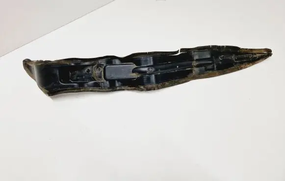 Citroen C4 II Fender end trim 9687401180