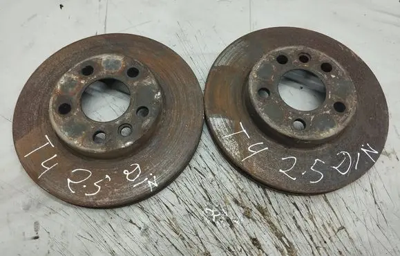 Volkswagen Transporter - Caravelle T4 Front brake disc