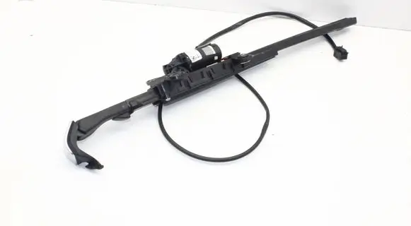 BMW 4 F32 F33 Seat belt height adjuster 7307916