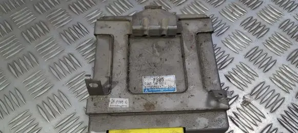 Mazda 626 Engine control unit/module FS0518881C E2T03591