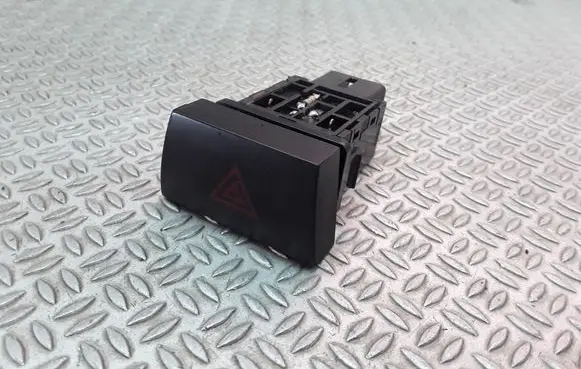 KIA Cerato Hazard light switch 864W03330