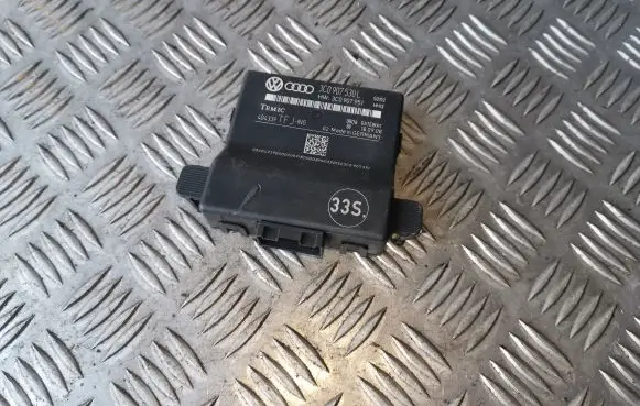 Volkswagen PASSAT B6 Gateway control module 3C0907530L 3C0907951