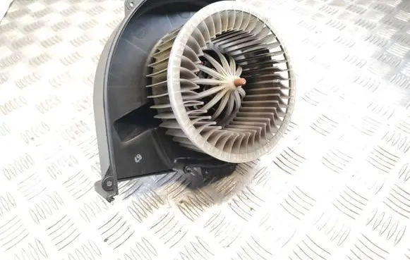 Audi A1 Heater fan/blower 6Q1819015J Y1551