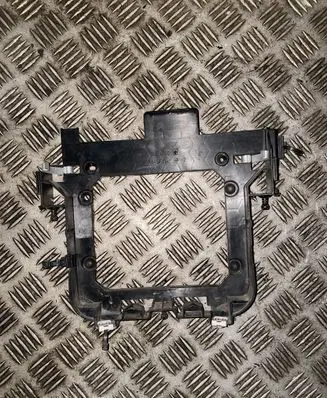 Mercedes-Benz C W205 Other engine bay part A2741413340