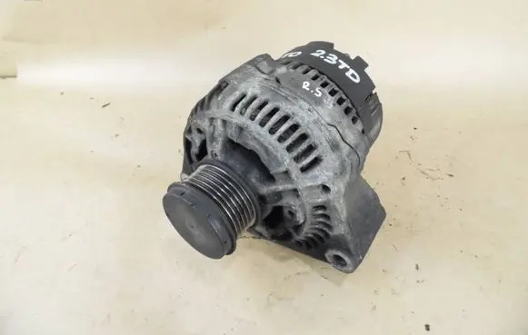Mercedes-Benz Vito Viano W638 Generator/alternator 0123320047 14V4590A 0101544902