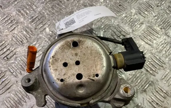 Audi A8 S8 D4 4H Gearbox mount 4H0399151AT