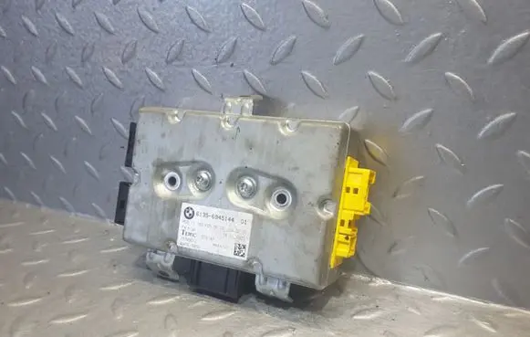 BMW 5 E60 E61 Door control unit/module 6945144 75789012 61356945144