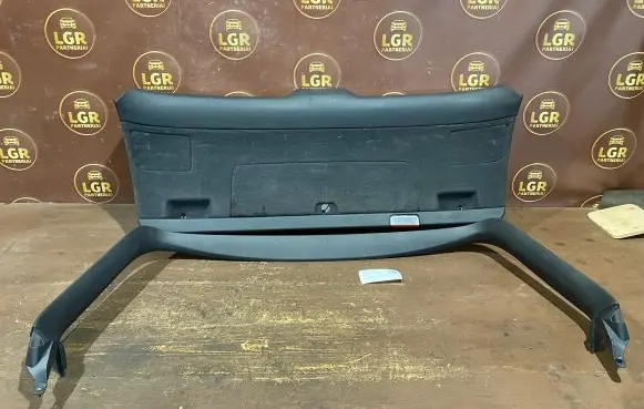 Audi A4 S4 B7 8E 8H Tailgate/boot cover trim set 8E9867979B 8E9867973