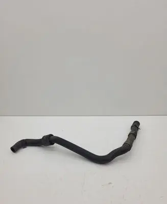 Volkswagen Golf VII Engine coolant pipe/hose