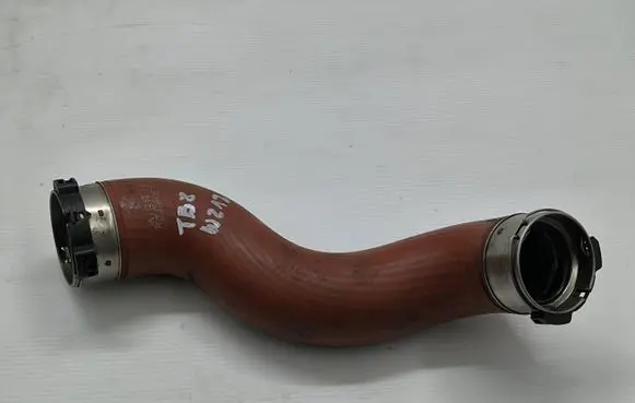 Mercedes-Benz E W212 Intercooler hose/pipe A2125230322