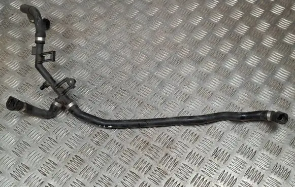 BMW 5 GT F07 Engine coolant pipe/hose 7592649 15476810