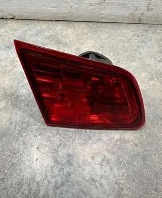 Subaru Legacy Tailgate rear/tail lights 84912AJ200 A045963 23620071