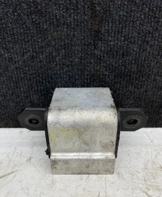 Mercedes-Benz Sprinter W906 Gearbox mount 7421029
