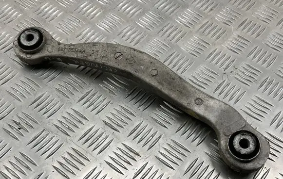 Rear control arm