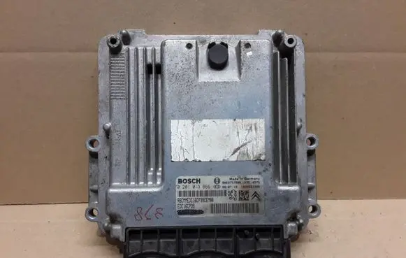 Mitsubishi Outlander Engine control unit/module 9665465280 0281013666
