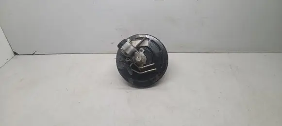 Renault Megane III Brake booster 472100005R
