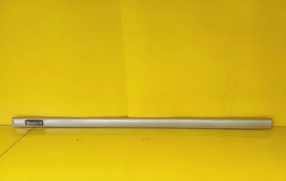 Opel Vectra B Front door trim (molding) 90586905