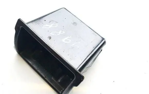 Toyota Avensis T250 Car ashtray 