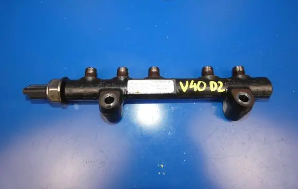 Volvo V40 Fuel main line pipe 9685297580 132001176 28497Z01