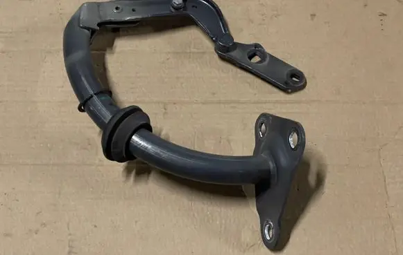 BMW 7 E65 E66 Tailgate/trunk/boot hinge 8240340 4162ES03