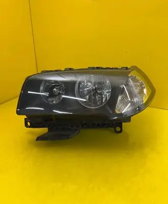 BMW X3 E83 Headlight/headlamp 6923855