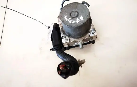 Subaru Legacy ABS Pump 27534ag010 0265231379