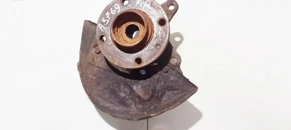 Volkswagen PASSAT B3 Front wheel hub