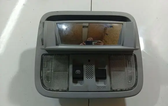 Honda CR-V Front seat light