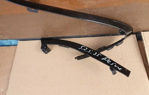 Toyota C-HR I Rear/tail light trim molding 81550F4010 81550F401000