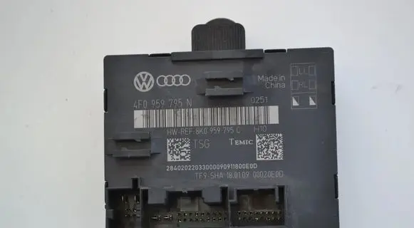 Audi A4 S4 B7 8E 8H Other devices 4F0959795N