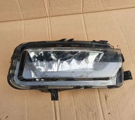 Volkswagen Transporter - Caravelle T7 Front fog light 7LA941662A