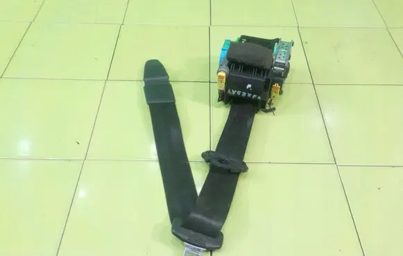 Audi A4 S4 B8 8K Front seatbelt 8K1857706K BEZPIECZENSTWA