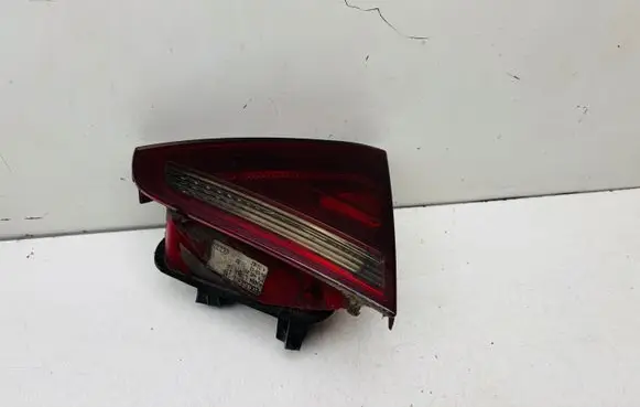 Audi A5 Sportback 8TA Tailgate rear/tail lights 8T0945093