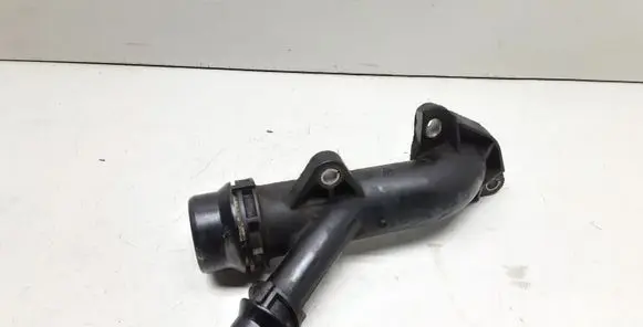 BMW 1 E82 E88 Engine coolant pipe/hose 7560130 11537560130