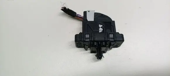 BMW 2 F46 Other control units/modules 6814609
